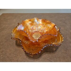 🧡2 Fenton Marigold CARNIVAL GLASS Fluted Ruffled Bowls 7" & 5" Grape Clusters